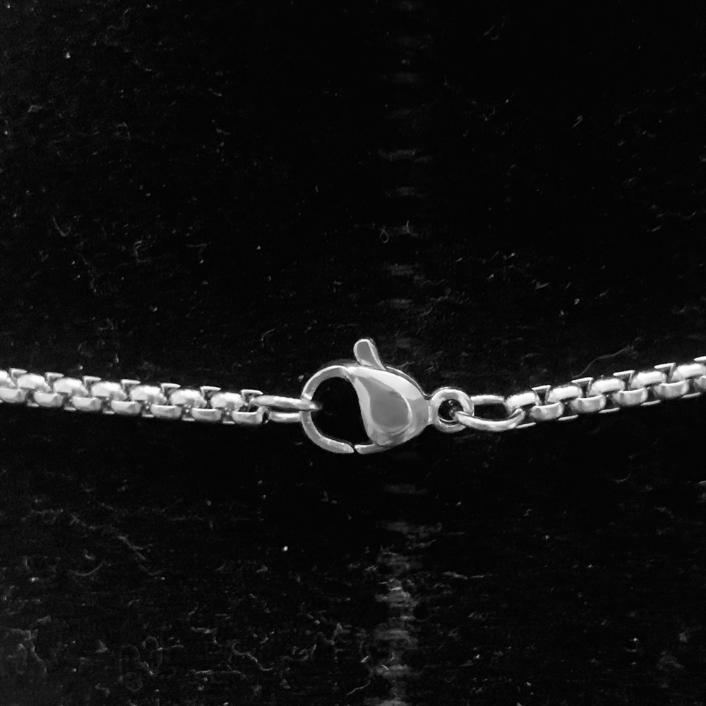 Poker Playing Card Ace of Spades (Black) Titanium Steel chain necklace - Picture 5 of 5